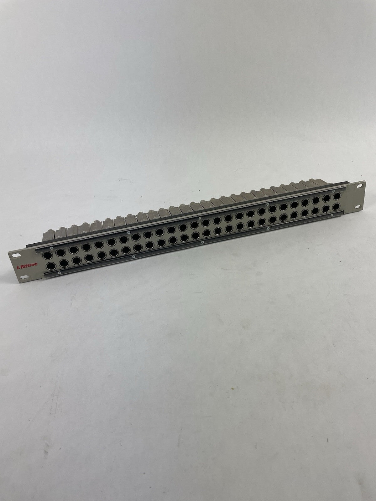 Bittree B52S 2WTHD/S 2x26 1RU Video Patchbay WECO