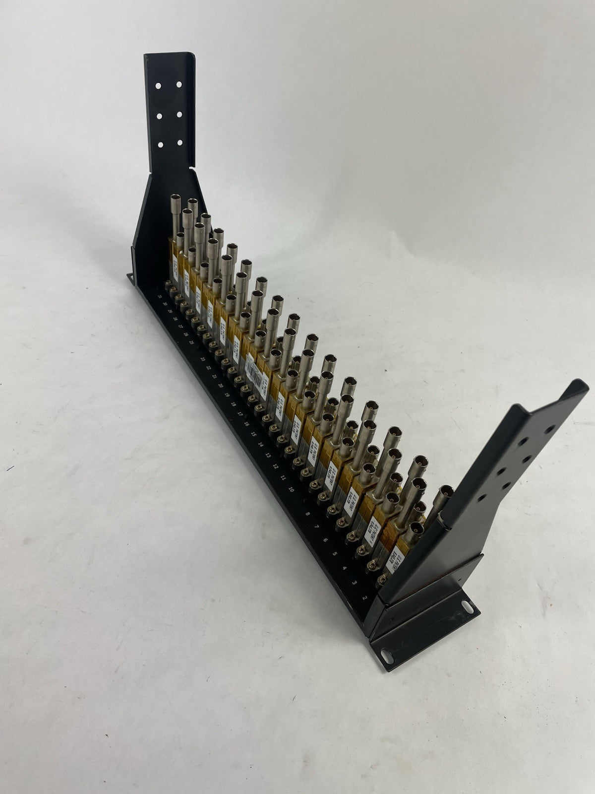 ADC PPI2232-MVJ-BK Midsize Normalled HD Video Patchbay 2x32 (64 ports)