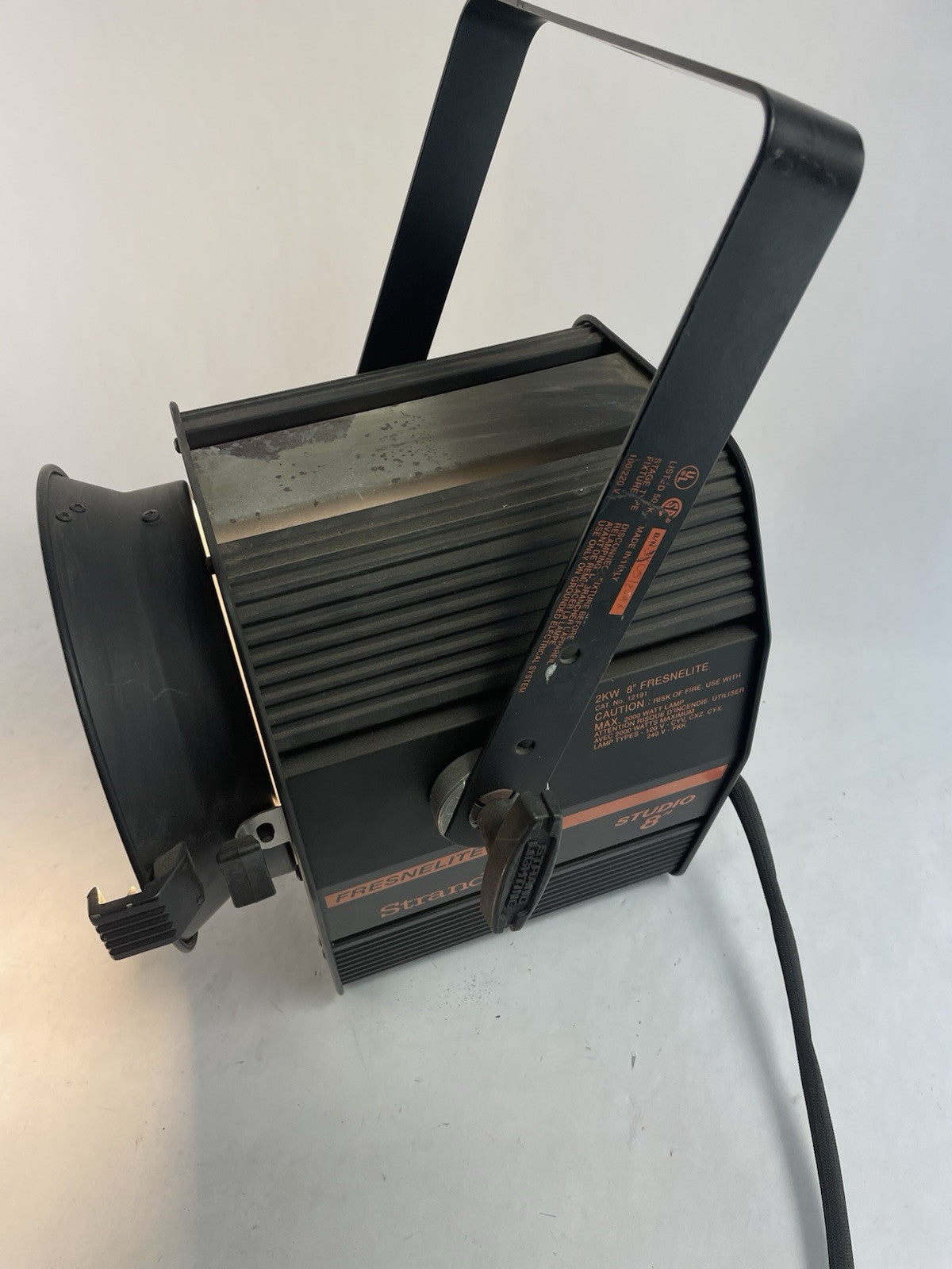 Fresnel Strand Fresnelite 8" 2kw SpotLight